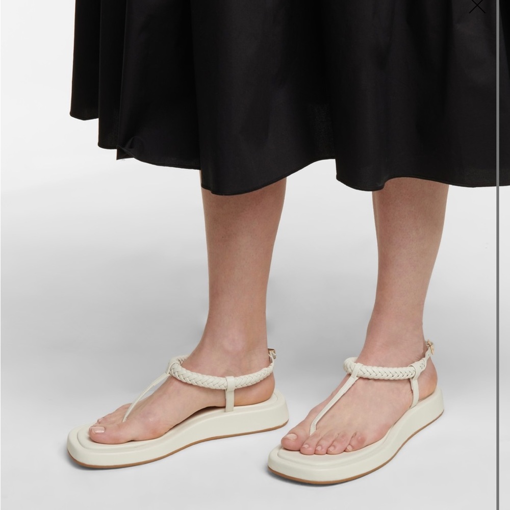 GIA/RHW Rosie Flat Sandals - White